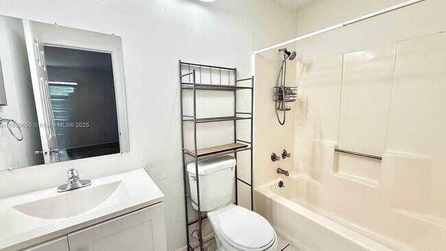 Building Photo - 278 Cypress Point Dr