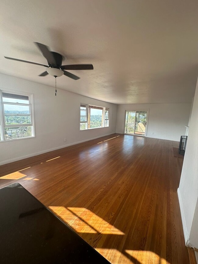 Building Photo - Mt Helix - Beautiful 3 bedroom 1.5 bathroom