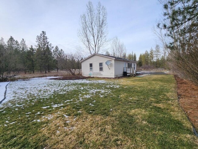 Building Photo - 15317 W Charles Rd