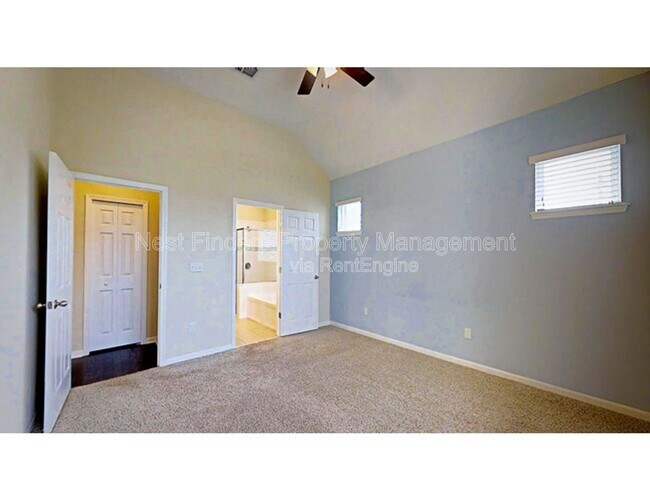Building Photo - 42 Charter Cir
