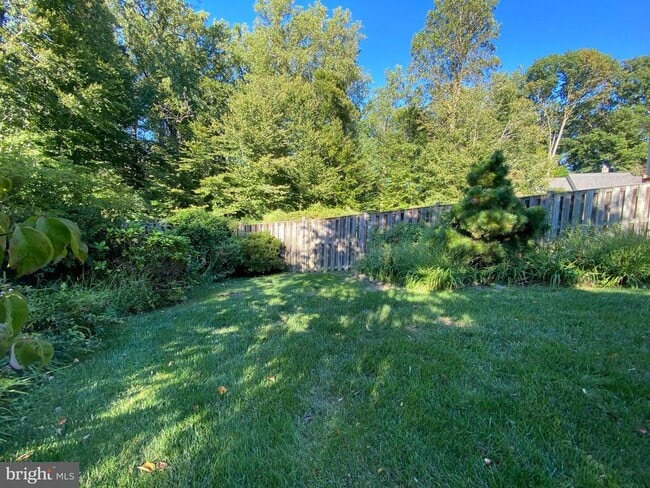 Building Photo - 6502 Sunny Hill Ct