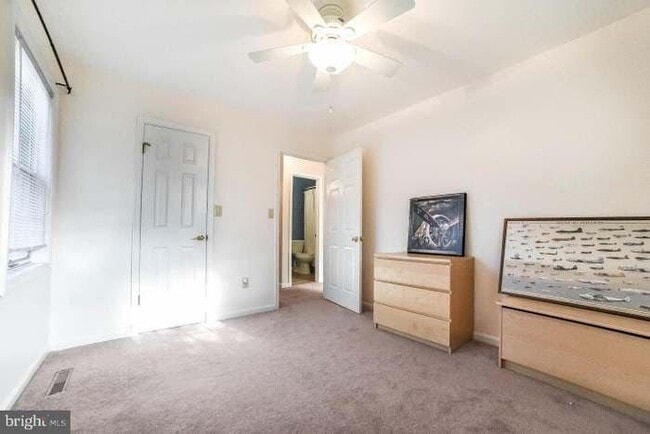 Building Photo - 21635 Weatherby Ln