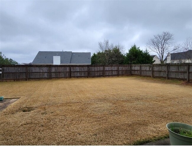 Building Photo - 728 Roxholly Ln NE