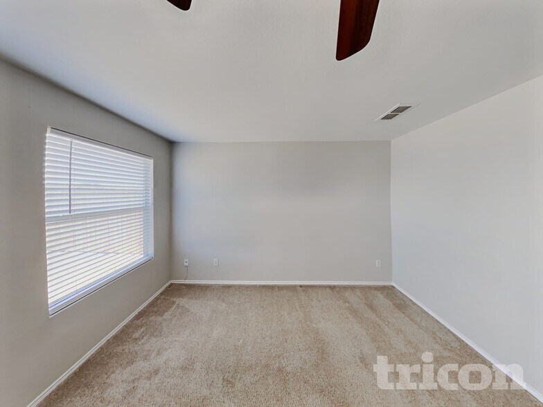 Building Photo - 1412 Castle Ridge Rd