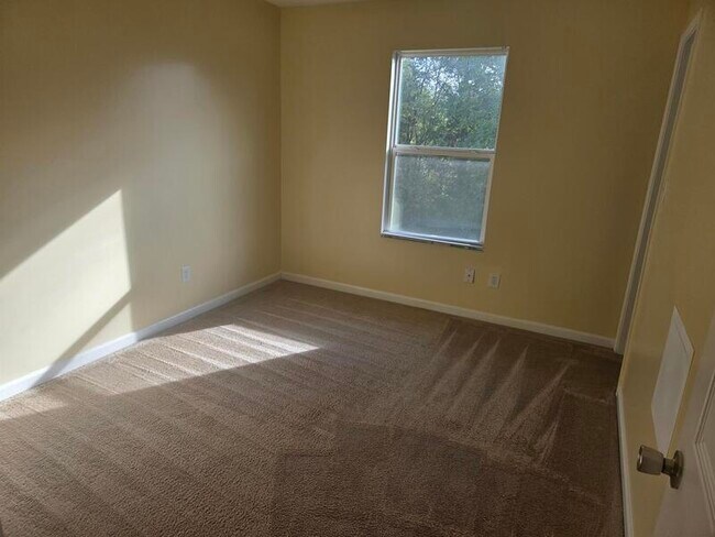 Building Photo - 1133 Topp Creek Dr