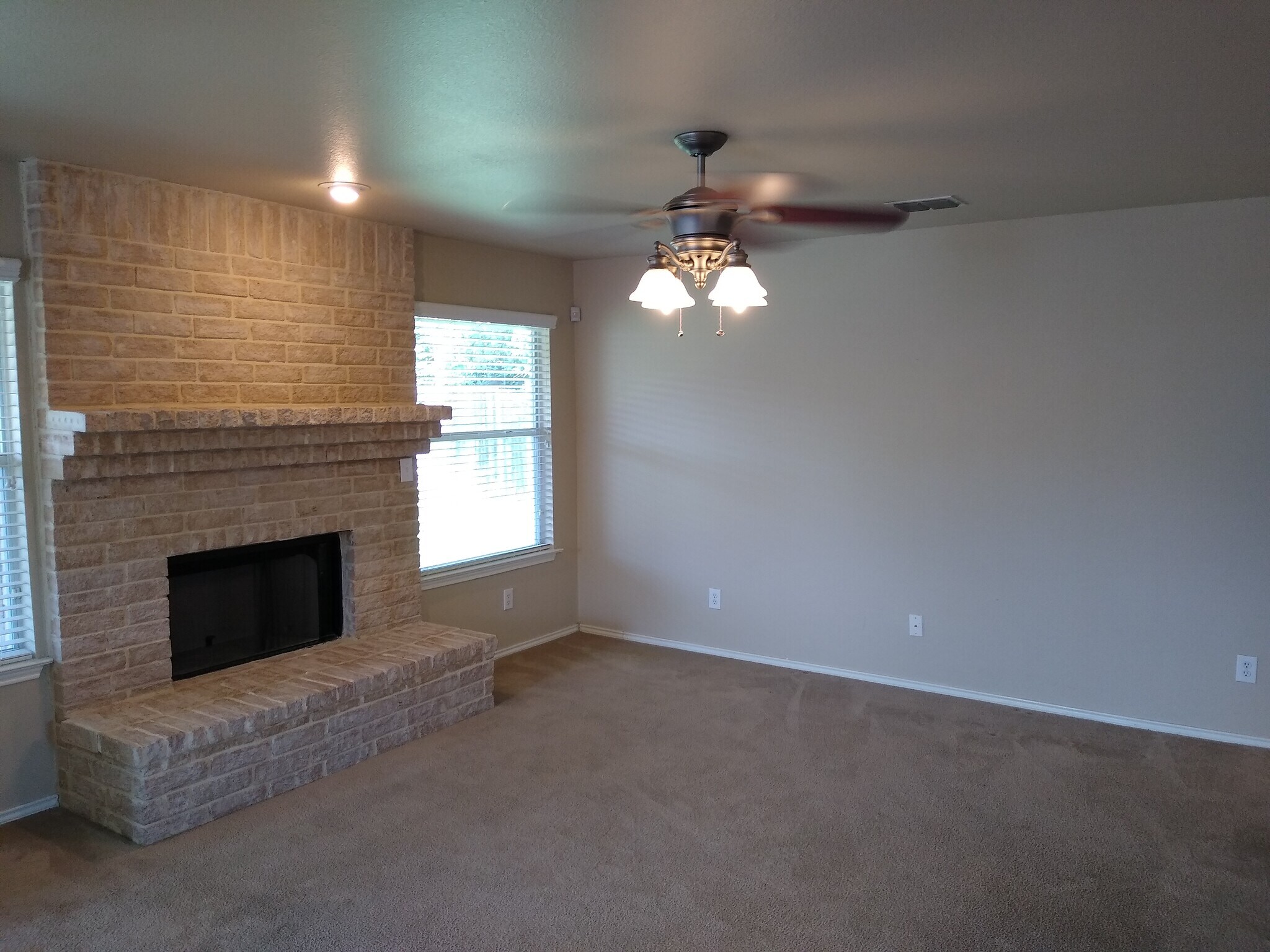 Living Room (Pre-Remodel) - 10951 Mustang Spring