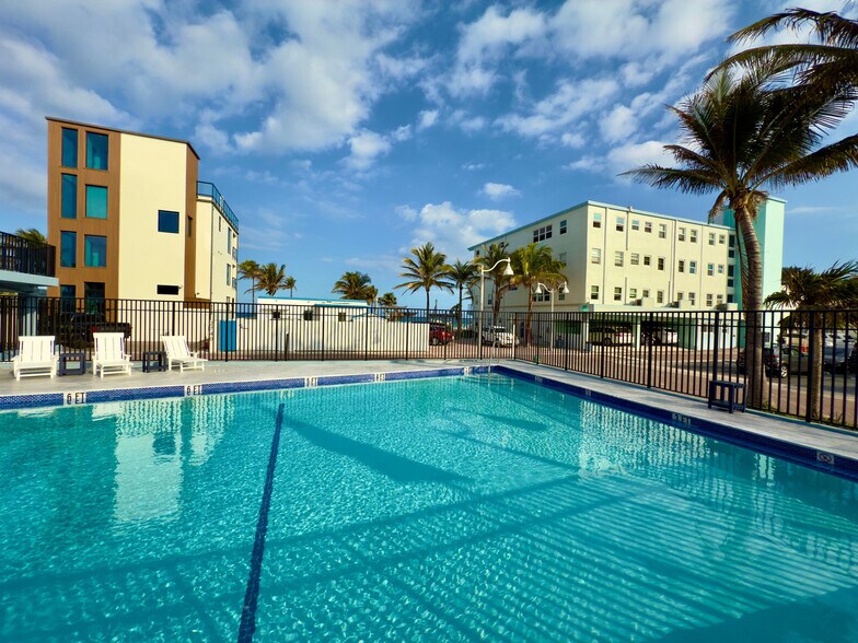 Building Photo - 104 Harding St