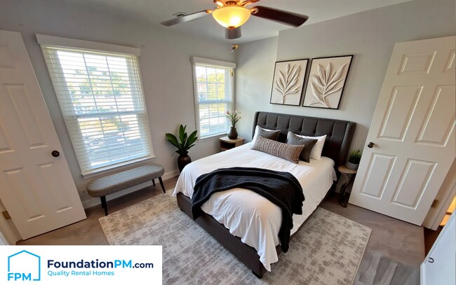 Building Photo - 8653 Chris Suzanne Cir