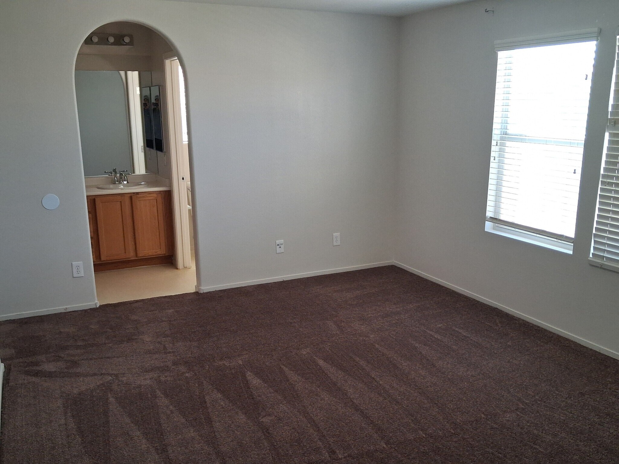 Building Photo - 8011 Torremolinos Ave