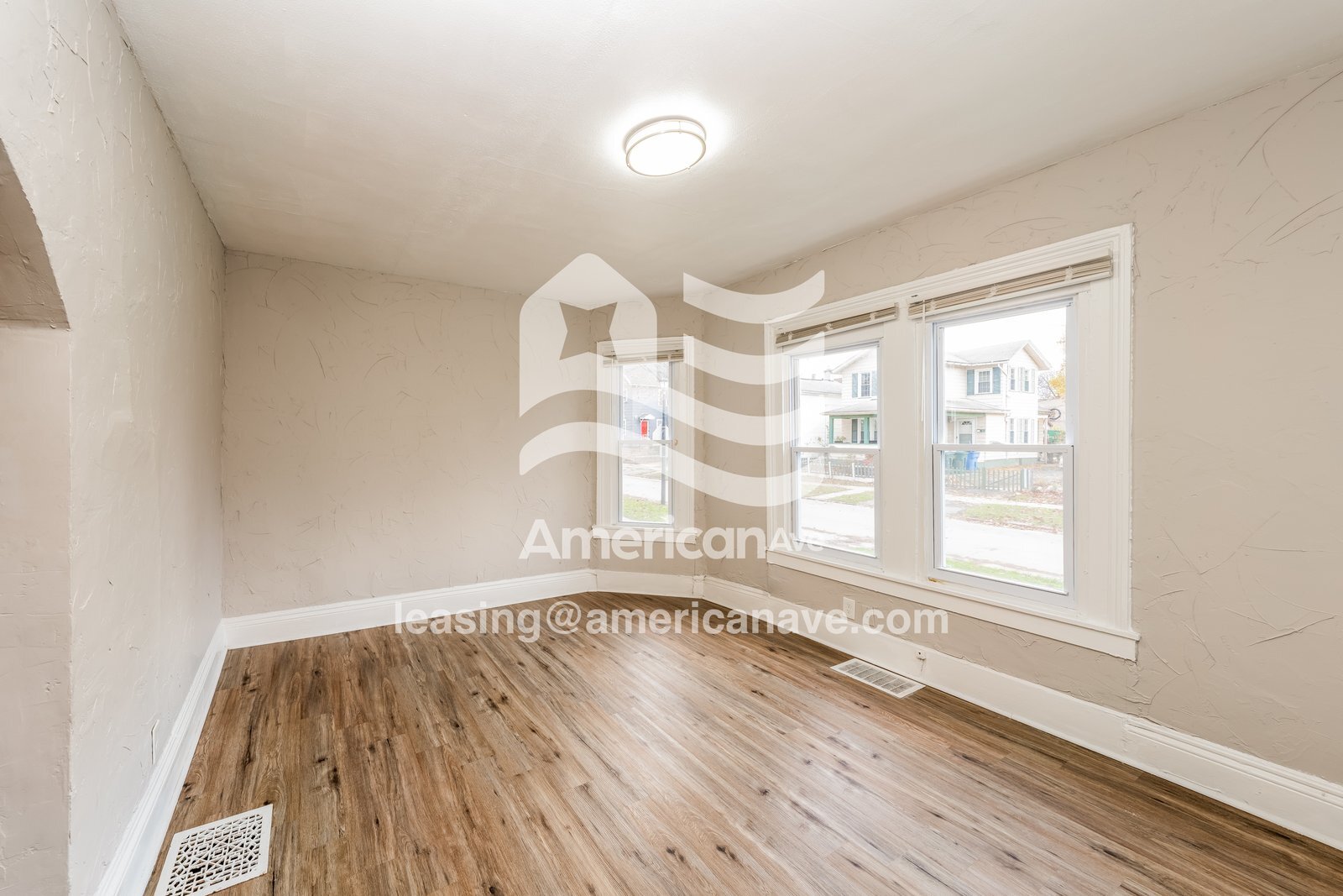 Building Photo - 23 Costar St