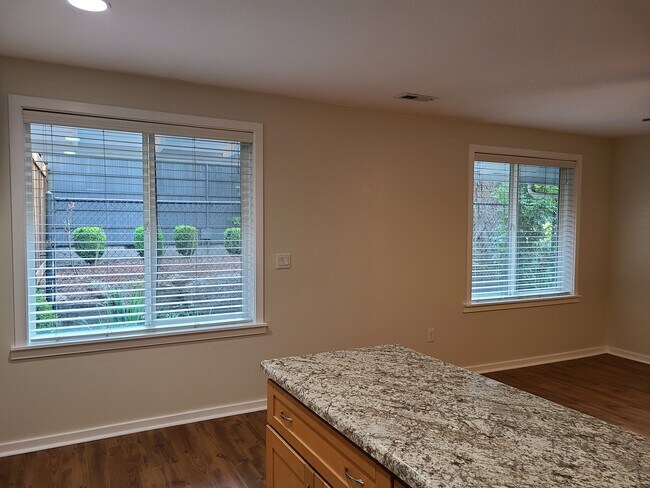 Primary Photo - 6263 Childs Rd