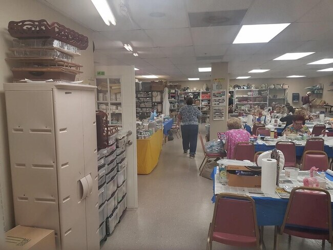 Building Photo - 326 Preston H