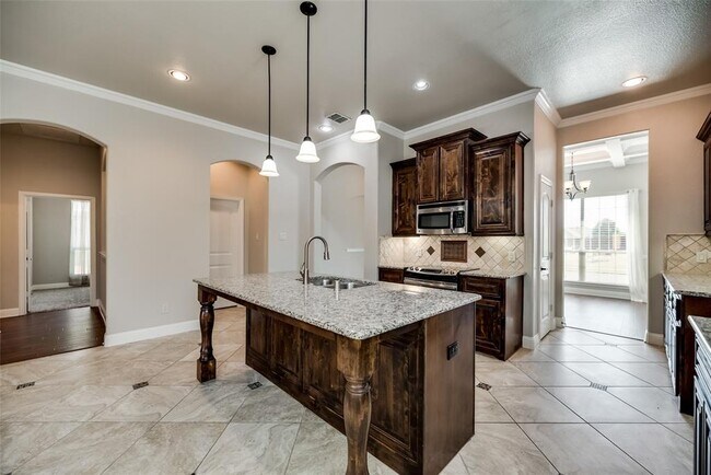 Building Photo - 1433 Nacona Dr