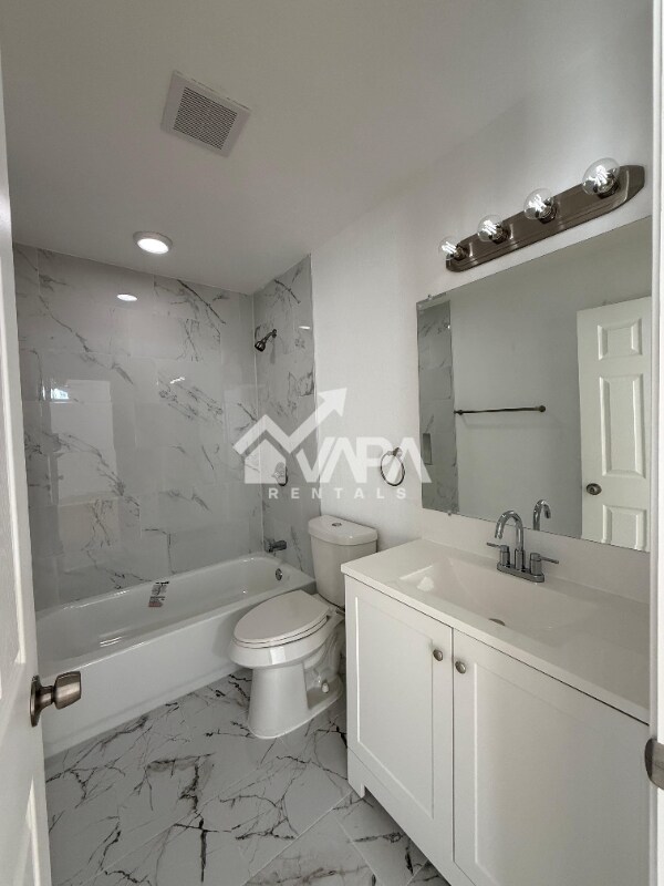 Building Photo - 5618 Wood Walk St