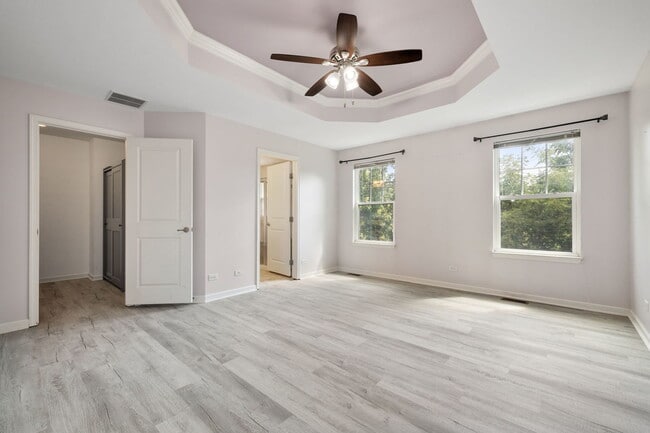 Building Photo - 3465 Bradbury Cir