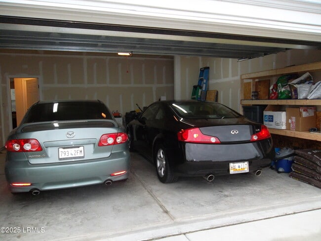 Building Photo - 45 Pennyroyal Way