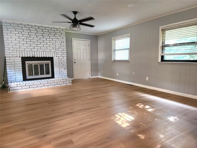 Building Photo - 809 Bordeaux Ct