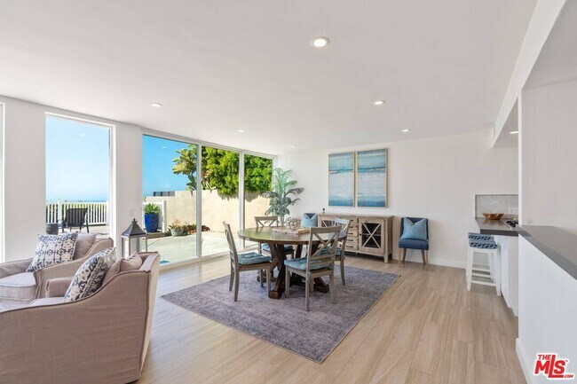Building Photo - 31518 Broad Beach Rd