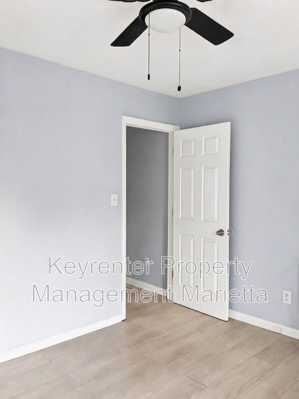 Building Photo - 7063 Grinder Ct