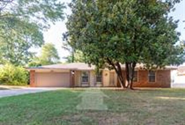 Primary Photo - 3 Bedroom, 2.5 Bathroom, 2 Car Garage Home...