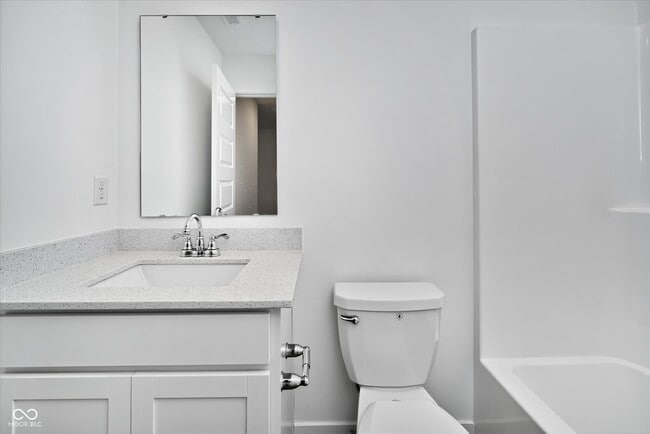 Building Photo - 15254 Swallow Fls Wy