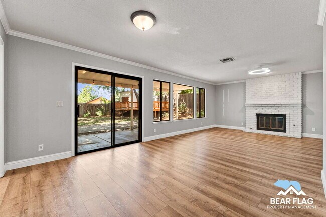 Building Photo - Spacious 4-Bedroom Home for Rent – $3750/m...