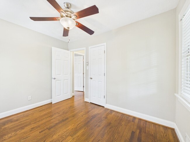 Building Photo - 8410 Weldon Dr