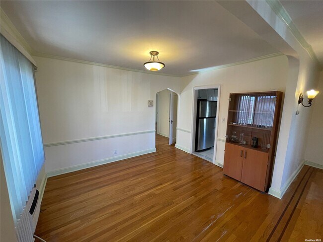 Building Photo - 217-32 50th Ave