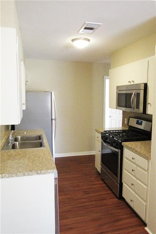 Building Photo - 2710 St Edwards Cir