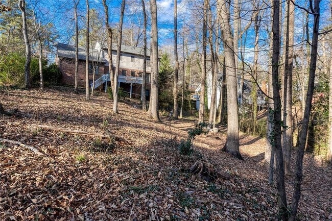 Building Photo - 1049 Seven Springs Cir NE