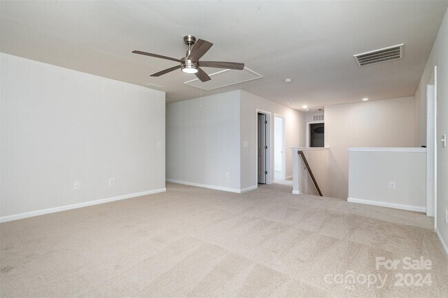 Building Photo - 15115 Moulin Ct Dr