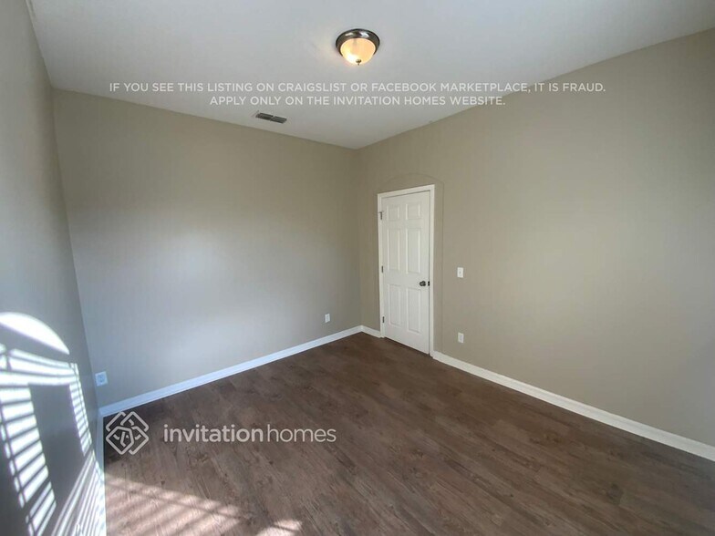 Building Photo - 1861 Centennial Ave