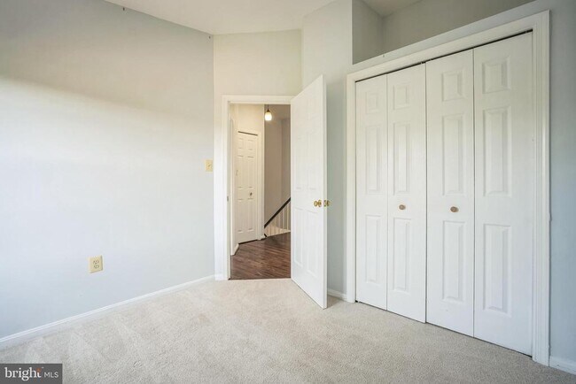 Building Photo - 44022 Gala Cir