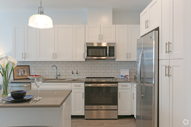 Kitchen - CityLine - Jersey City West