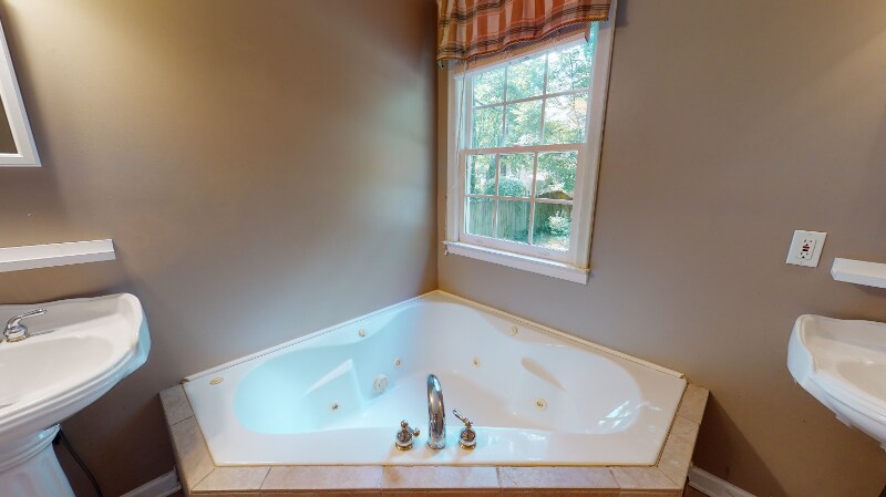 Building Photo - 4052 W Johnson Cir