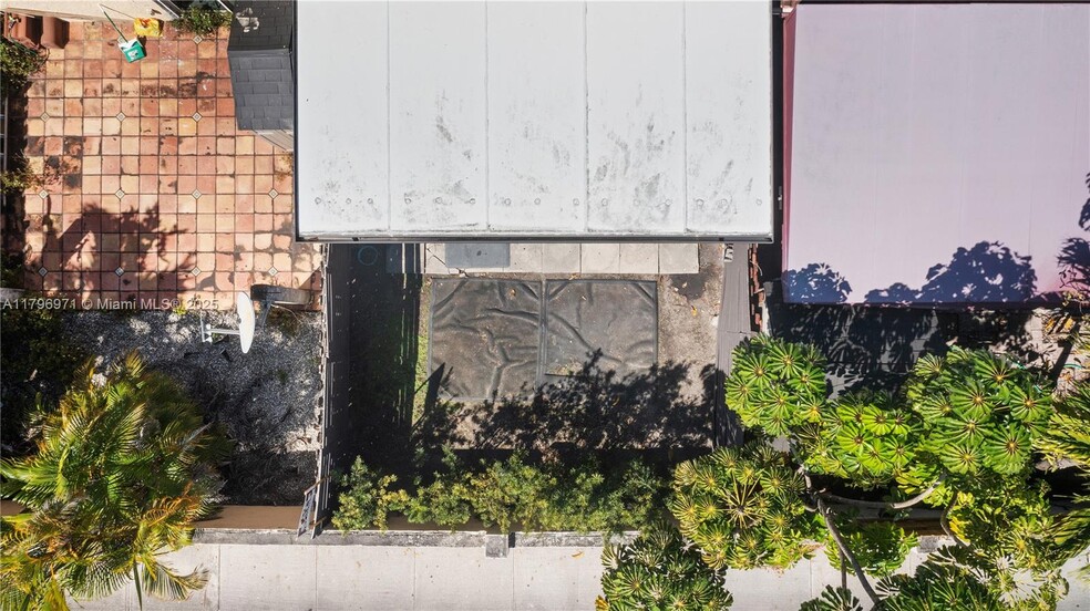 Building Photo - 2090 SW 122nd Ave