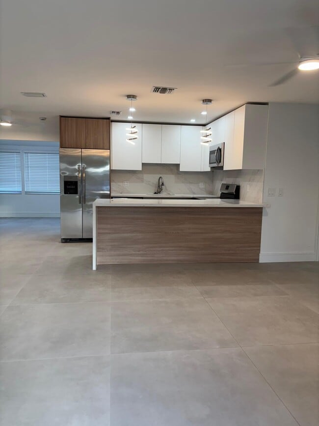 Building Photo - 790 Sarazen Dr