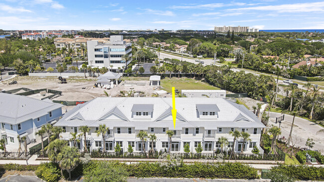 Building Photo - 120 Water Pointe Pl