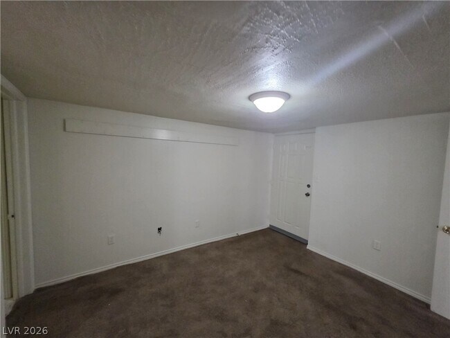 Building Photo - 1427 San Felipe Dr