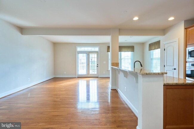 Building Photo - 21276 Hyrst Grove Terrace