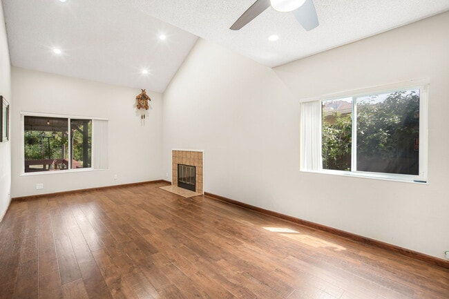 Building Photo - 4560 Benedick Ct