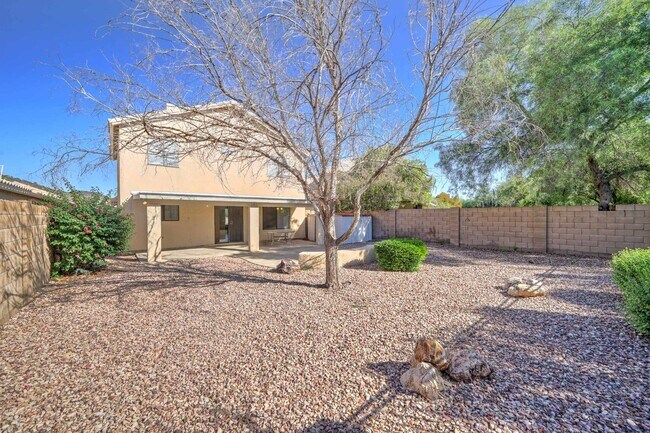 Building Photo - Desirable North Phoenix  Home with 1 Downs...