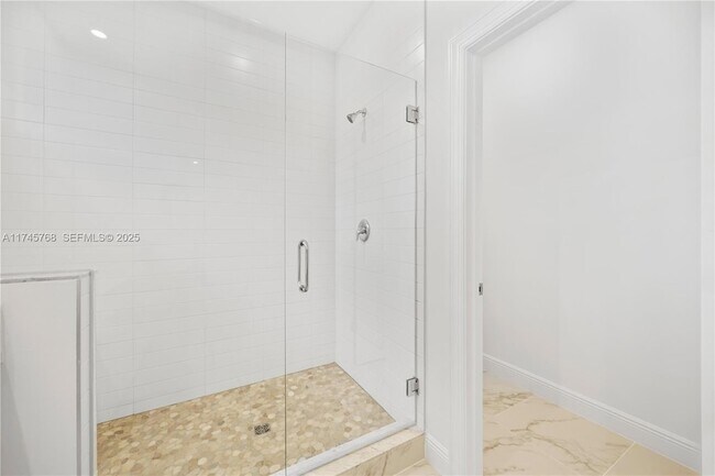 Building Photo - 3542 NW Solange Ct