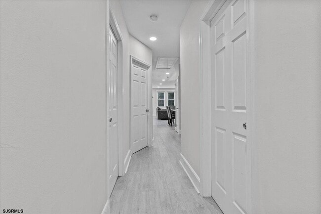 Building Photo - 506 New Jersey Ave