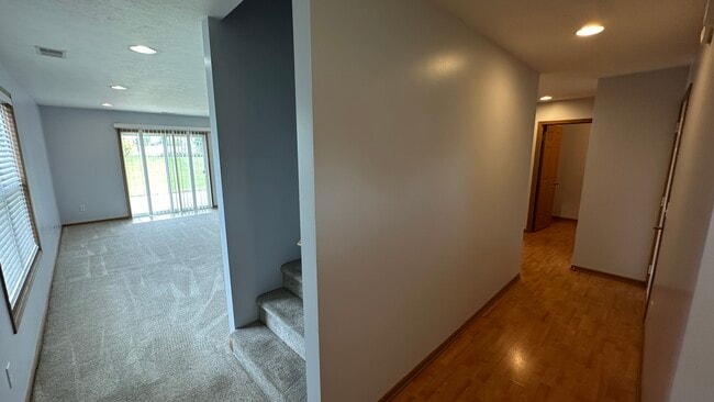 Building Photo - 2472/2474 Millview