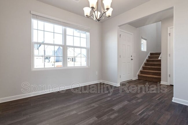 Building Photo - 216 McClellan Trail