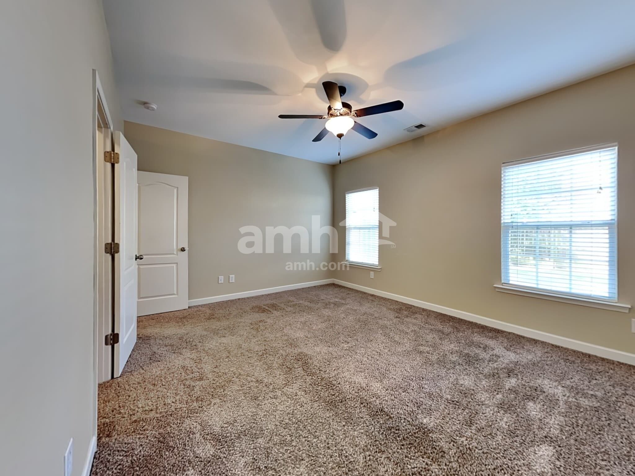 Building Photo - 117 Longford Dr