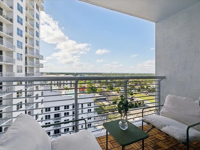 Building Photo - 1776 Polk St