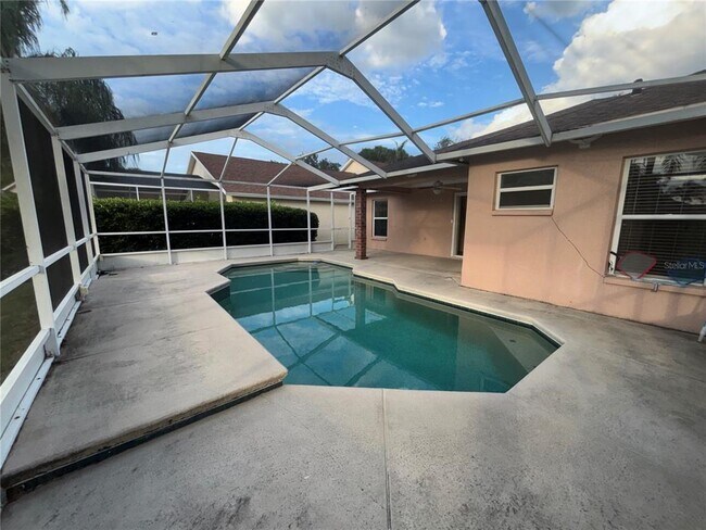 Building Photo - 10132 Heather Sound Dr