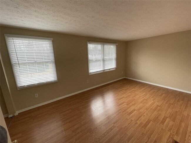Building Photo - 3747 Meadow Rue Ln